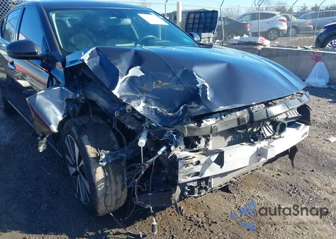 2020 Nissan Altima Sv Intelligent Awd from USA, damaged, VIN 1N4BL4DW1LC235912